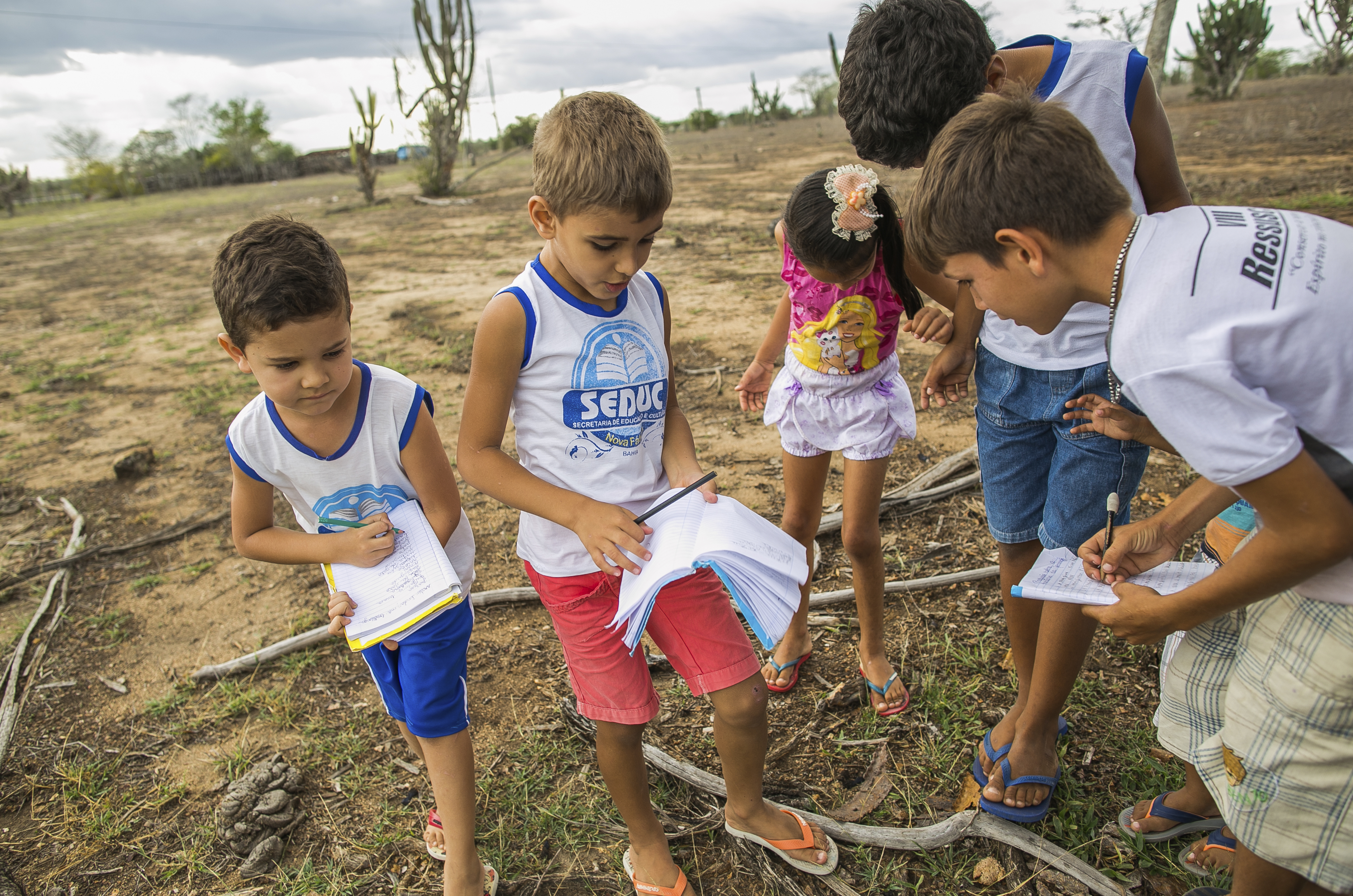 Children in Nova Fátima, state of Bahia, in 2016, at school during class about how to live with the drought as part of UNICEF Municipal Seal of Approval's methodology.